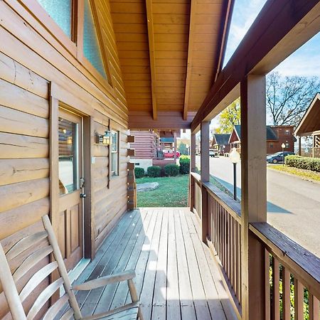 ピジョンフォージ Pin Oak 237ヴィラ エクステリア 写真